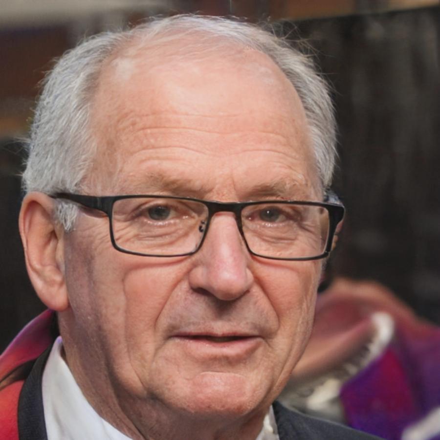 Maximilian Becker, Finanzanalyst mit Fokus auf nachhaltige Budgetstrategien